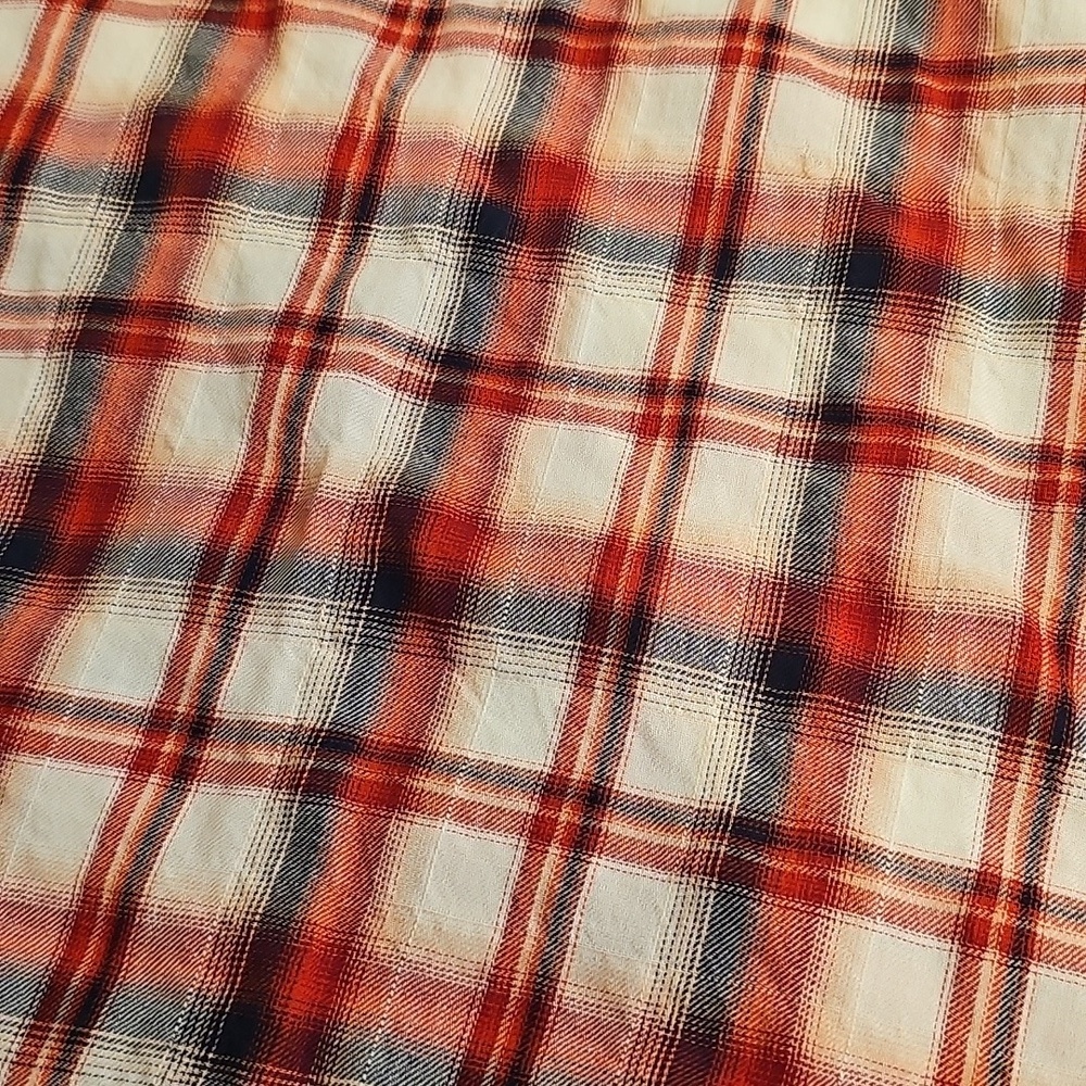 GAP Red and White Plaid Scarf - Picture 5 of 6